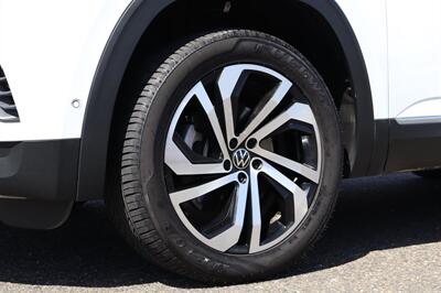 2021 Volkswagen Atlas SEL Premium 4Motion  GAS SAVER 6 PASSANGER - Photo 11 - Gresham, OR 97030