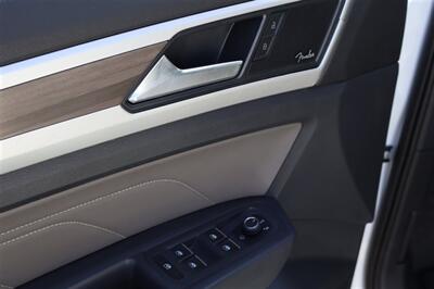 2021 Volkswagen Atlas SEL Premium 4Motion  GAS SAVER 6 PASSANGER - Photo 13 - Gresham, OR 97030