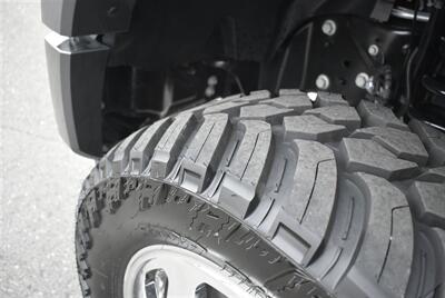 2025 Ford F-450 Super Duty PLATINUM  LIFTED HI OUT PUT DIESEL LOADED - Photo 11 - Gresham, OR 97030