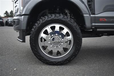 2025 Ford F-450 Super Duty PLATINUM  LIFTED HI OUT PUT DIESEL LOADED - Photo 10 - Gresham, OR 97030