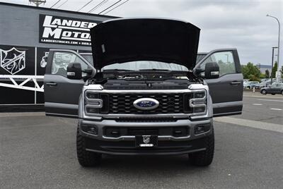 2025 Ford F-450 Super Duty PLATINUM  LIFTED HI OUT PUT DIESEL LOADED - Photo 42 - Gresham, OR 97030