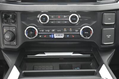 2025 Ford F-450 Super Duty PLATINUM  LIFTED HI OUT PUT DIESEL LOADED - Photo 21 - Gresham, OR 97030