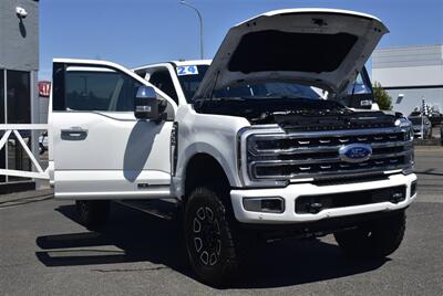 2024 Ford F-350 Platinum  LIFTED DIESEL TRUCK 4X4 LOADED - Photo 40 - Gresham, OR 97030