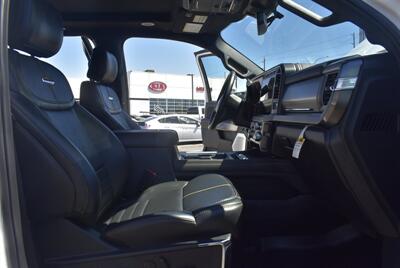 2024 Ford F-350 Platinum  LIFTED DIESEL TRUCK 4X4 LOADED - Photo 33 - Gresham, OR 97030