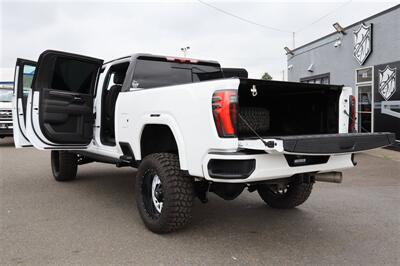 2025 GMC Sierra 3500 AT4  LIFTED DIESEL TRUCK 4X4 LOADED - Photo 38 - Gresham, OR 97030
