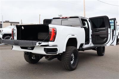 2025 GMC Sierra 3500 AT4  LIFTED DIESEL TRUCK 4X4 LOADED - Photo 43 - Gresham, OR 97030