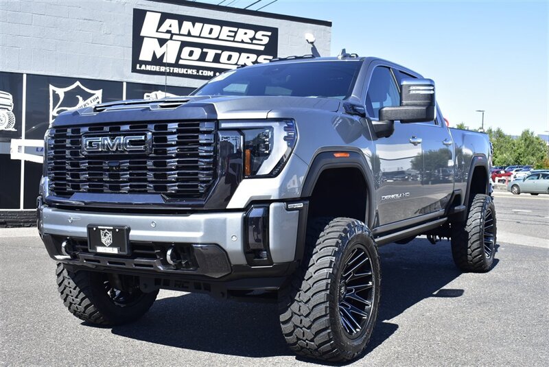 2024 GMC Sierra 2500 Denali Ultimate LIFTED DIESEL TRUCK 4X4 LOADED - Photo 1 - Gresham, OR 97030