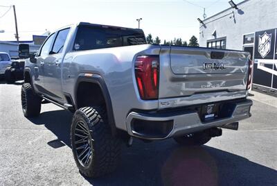 2024 GMC Sierra 2500 Denali Ultimate  LIFTED DIESEL TRUCK 4X4 LOADED - Photo 3 - Gresham, OR 97030