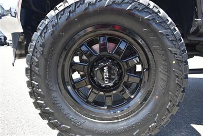 2022 Ford F-350 King Ranch  LIFTED DIESEL TRUCK 4X4 LOADED - Photo 9 - Gresham, OR 97030