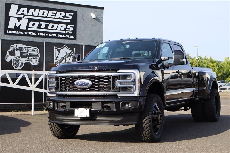 2026 Ford F-450 Super Duty PLATINUM HO OUTPUT  LVLED ON 22' AND 37S 6.7L HO POWERSTROKE LOADED - Photo 1 - Gresham, OR 97030