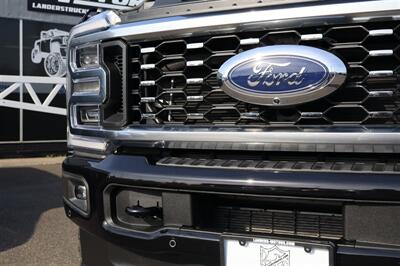 2026 Ford F-450 Super Duty PLATINUM HO OUTPUT  LVLED ON 22' AND 37S 6.7L HO POWERSTROKE LOADED - Photo 11 - Gresham, OR 97030