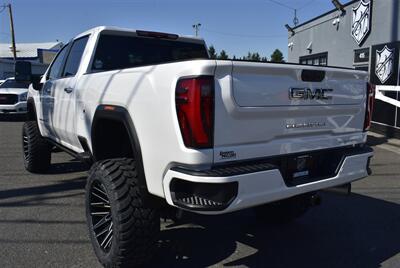 2024 GMC Sierra 3500 Denali Ultimate  LIFTED DIESEL TRUCK 4X4 LOADED - Photo 3 - Gresham, OR 97030