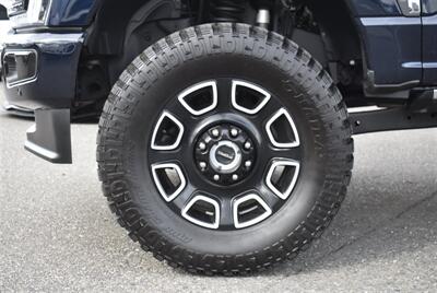 2024 Ford F-350 Platinum  LIFTED DIESEL TRUCK 4X4 LOADED - Photo 10 - Gresham, OR 97030