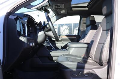 2025 GMC Sierra 3500 Denali  LIFTED DIESEL TRUCK 4X4 LOADED - Photo 15 - Gresham, OR 97030