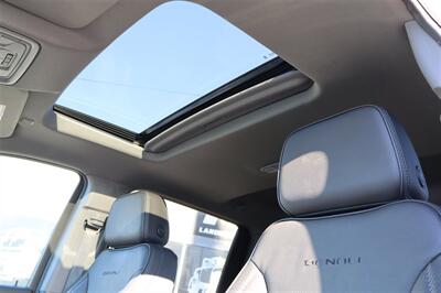 2025 GMC Sierra 3500 Denali  LIFTED DIESEL TRUCK 4X4 LOADED - Photo 16 - Gresham, OR 97030