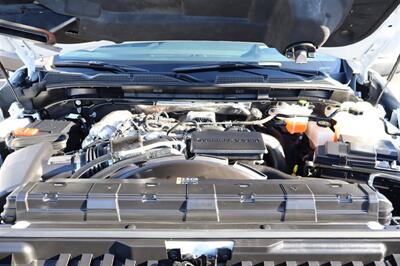 2025 GMC Sierra 3500 Denali  LIFTED DIESEL TRUCK 4X4 LOADED - Photo 9 - Gresham, OR 97030