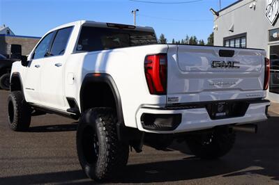 2025 GMC Sierra 3500 Denali  LIFTED DIESEL TRUCK 4X4 LOADED - Photo 3 - Gresham, OR 97030
