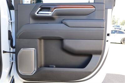 2025 GMC Sierra 3500 Denali  LIFTED DIESEL TRUCK 4X4 LOADED - Photo 27 - Gresham, OR 97030