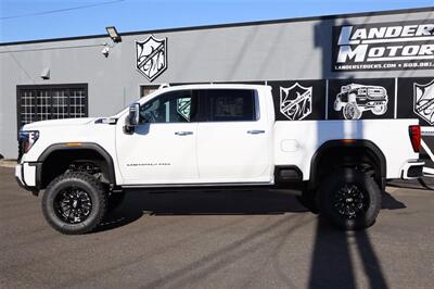 2025 GMC Sierra 3500 Denali  LIFTED DIESEL TRUCK 4X4 LOADED - Photo 2 - Gresham, OR 97030