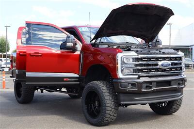 2025 Ford F-350 KING RANCH HI OUTPUT  LIFTED DIESEL TRUCK 4X4 LOADED - Photo 45 - Gresham, OR 97030