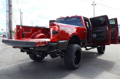 2025 Ford F-350 KING RANCH HI OUTPUT  LIFTED DIESEL TRUCK 4X4 LOADED - Photo 43 - Gresham, OR 97030
