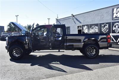 2023 Ford F-350 King Ranch  LIFTED DIESEL HI OUTPUT TRUCK 4X4 LOADED - Photo 32 - Gresham, OR 97030