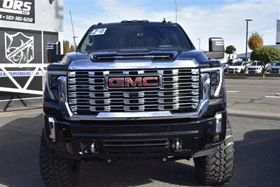 2024 GMC Sierra 3500 Denali  LIFTED DIESEL TRUCK 4X4 LOADED - Photo 8 - Gresham, OR 97030