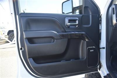 2015 GMC Sierra 3500 Denali  LIFTED DUALLY LOADED GMC 3500 - Photo 18 - Gresham, OR 97030