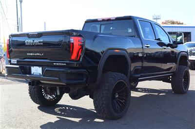 2025 GMC Sierra 3500 Denali Ultimate LIFTED DIESEL TRUCK 4X4 LOADED - Photo 5 - Gresham, OR 97030