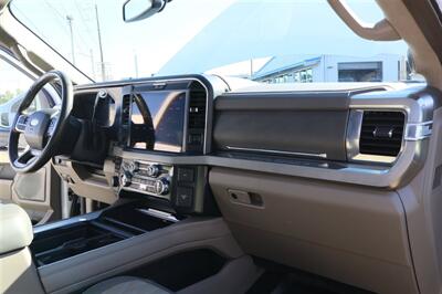 2025 Ford F-350 PLATINUM PLUSE  LIFTED DIESEL TRUCK 4X4 LOADED 38S - Photo 34 - Gresham, OR 97030