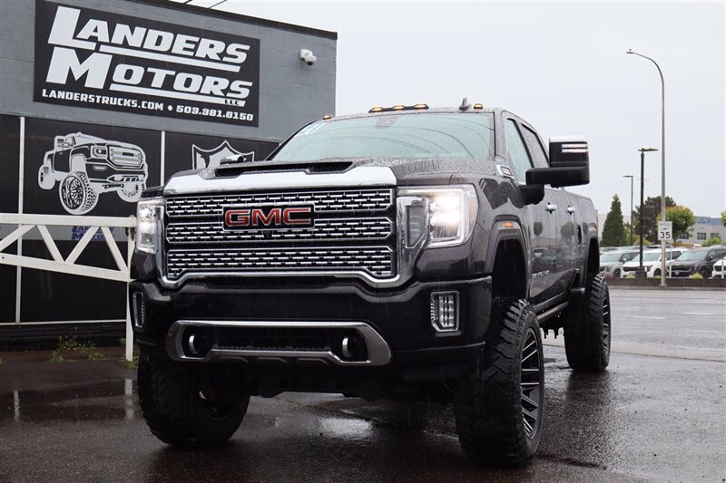2021 GMC Sierra 3500 Denali  LIFTED DIESEL TRUCK 4X4 LOADED - Photo 1 - Gresham, OR 97030