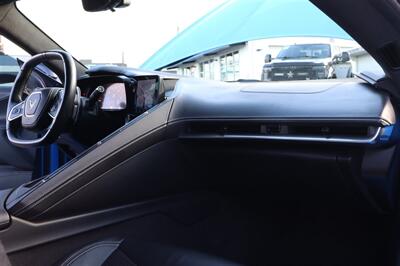 2022 Chevrolet Corvette STINGRAY  CONVERTIBLE  Z51 PERFORMANCE RAPID BLUE LOADED - Photo 24 - Gresham, OR 97030
