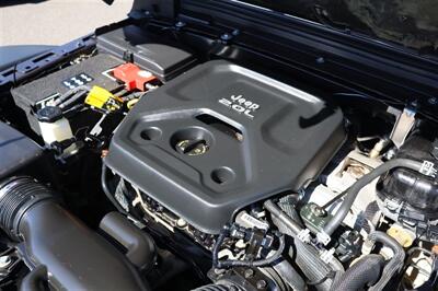 2021 Jeep Wrangler Rubicon 4X4 2 DOOR HARD TOP LOW MILES RV TOW BEHIND - Photo 11 - Gresham, OR 97030