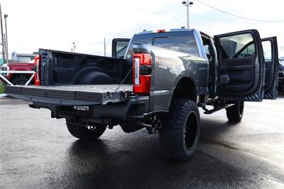 2024 Ford F-350 Platinum  LIFTED DIESEL TRUCK 4X4 LOADED - Photo 37 - Gresham, OR 97030