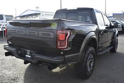 2020 Ford F-150 Raptor  4X4 BLACK ON BLACK PANO ROOF - Photo 5 - Gresham, OR 97030