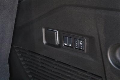 2026 GMC Yukon DENAIL ULTIMATE  3.0 DIESEL 7 PASSANGER LOADED - Photo 39 - Gresham, OR 97030