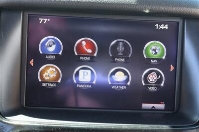 2015 GMC Yukon SLT 8 PASSANGER 3RD ROW HEATED AC SEATS LOADED - Photo 22 - Gresham, OR 97030