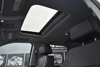 2015 Chevrolet Silverado 2500 LTZ  LVLED DIESEL WITH GOODIES  TRUCK 4X4 LOADED - Photo 16 - Gresham, OR 97030