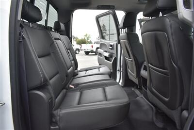 2015 Chevrolet Silverado 2500 LTZ  LVLED DIESEL WITH GOODIES  TRUCK 4X4 LOADED - Photo 26 - Gresham, OR 97030