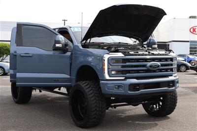 2023 Ford F-350 Platinum  LIFTED DIESEL TRUCK AZURE GREY WITH CARMELO 4X4 LOADED - Photo 42 - Gresham, OR 97030