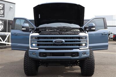 2023 Ford F-350 Platinum  LIFTED DIESEL TRUCK AZURE GREY WITH CARMELO 4X4 LOADED - Photo 43 - Gresham, OR 97030