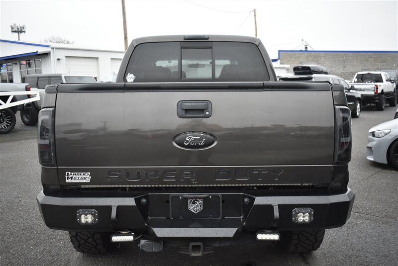 2008 Ford F-250 XLT photo 2