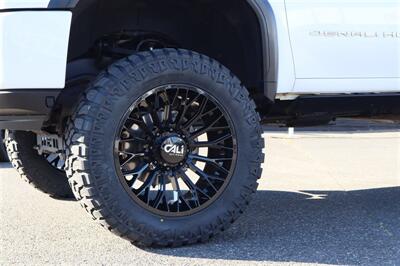 2022 GMC Sierra 3500 Denali  LIFTED DIESEL TRUCK 4X4 LOADED - Photo 12 - Gresham, OR 97030