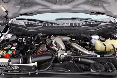 2020 Ford F-350 Lariat LVLED TREMOR CREW CAB 4X4 LOADED - Photo 18 - Gresham, OR 97030