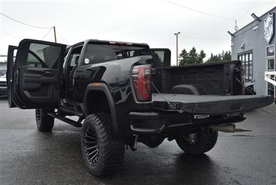 2024 GMC Sierra 3500 AT4  LIFTED DIESEL TRUCK 4X4 LOADED - Photo 34 - Gresham, OR 97030