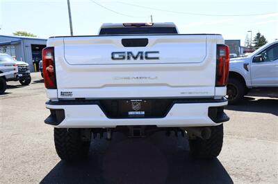 2025 GMC Sierra 3500 Denali Ultimate LIFTED DIESEL TRUCK 4X4 LOADED - Photo 4 - Gresham, OR 97030
