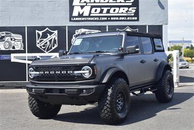 2022 Ford Bronco Wildtrak Advanced  LIFTED 37S ON 17 " RIMS LOADED - Photo 1 - Gresham, OR 97030
