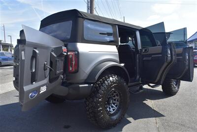 2022 Ford Bronco Wildtrak Advanced  LIFTED 37S ON 17 " RIMS LOADED - Photo 36 - Gresham, OR 97030
