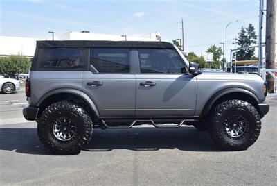 2022 Ford Bronco Wildtrak Advanced  LIFTED 37S ON 17 " RIMS LOADED - Photo 6 - Gresham, OR 97030