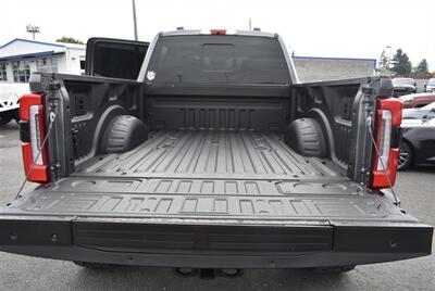 2024 Ford F-350 Platinum  LIFTED DIESEL TRUCK 4X4 LOADED - Photo 16 - Gresham, OR 97030